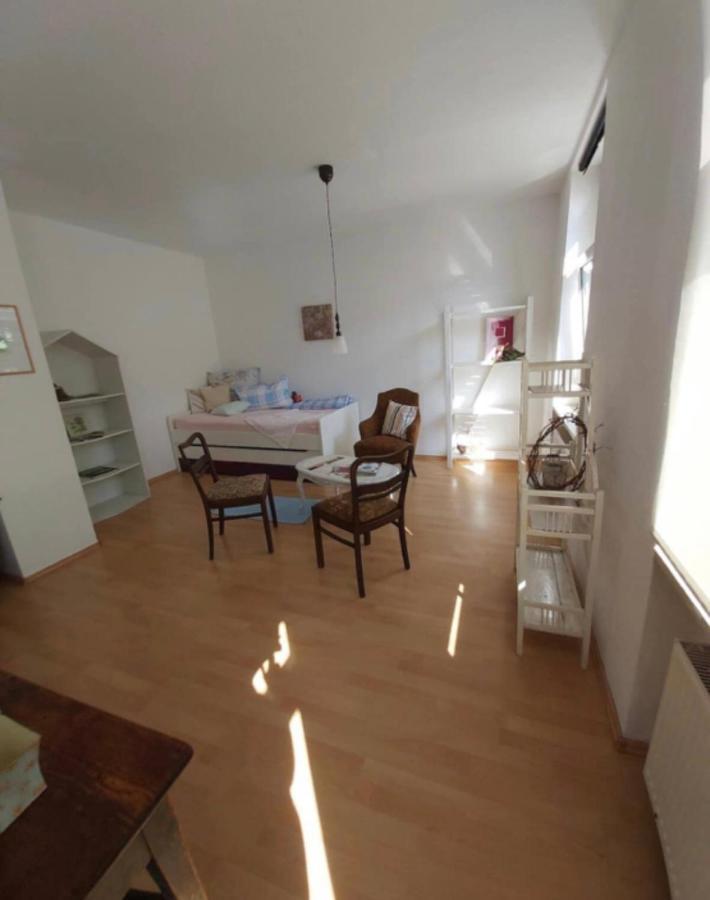 Wohnung Home Weiss Magdeburg Exterior foto